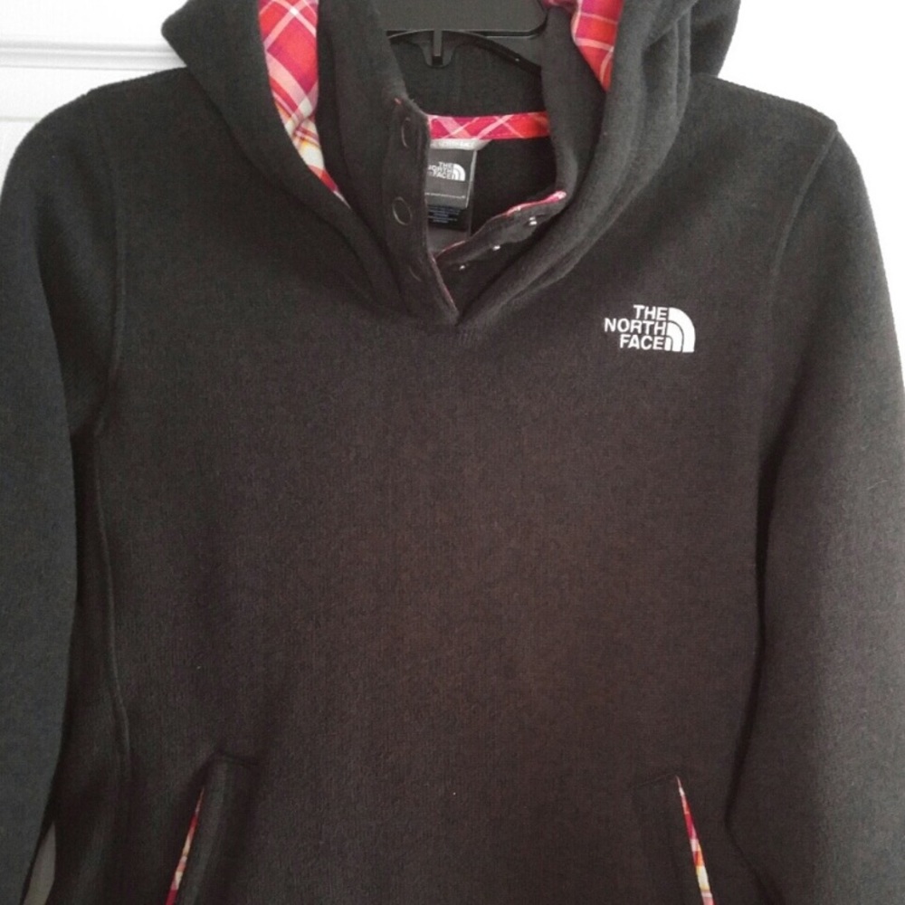 The north face hoodie